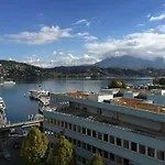 Penthouse Apartments Lakeside