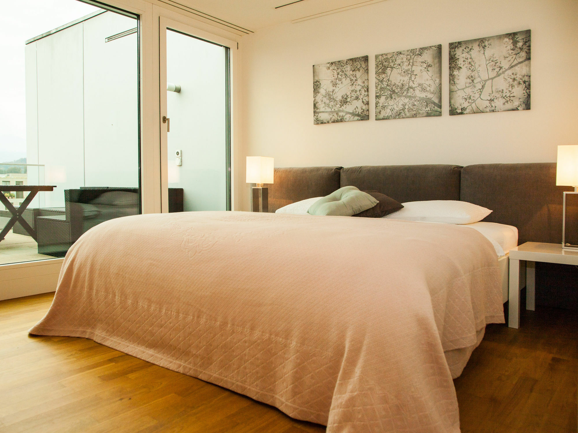 Apartment Penthouse Lakeside *